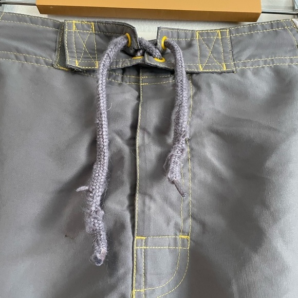 Green Dog Grey & Black  Men’s Swim Shorts - Picture 2 of 7